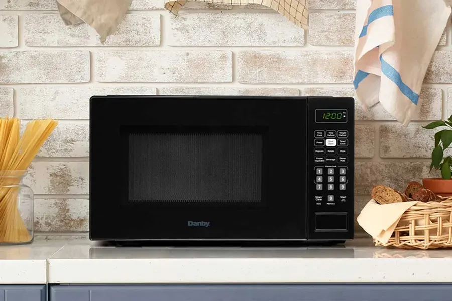 danby-countertop-microwave